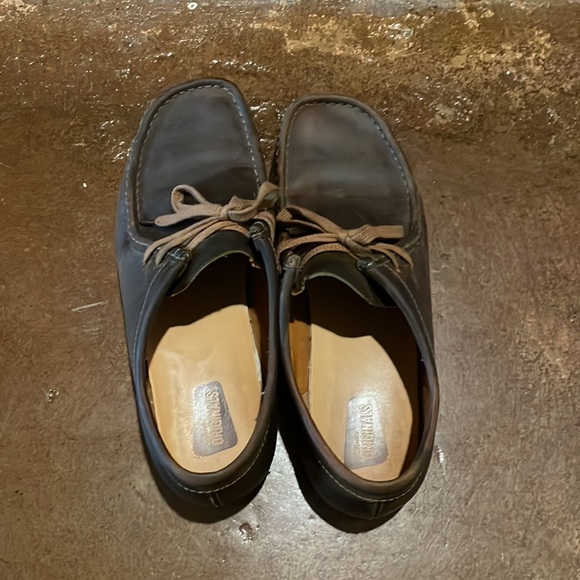 Clarks Wallabees Low in Beeswax